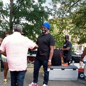 Meet your Posher, Leon